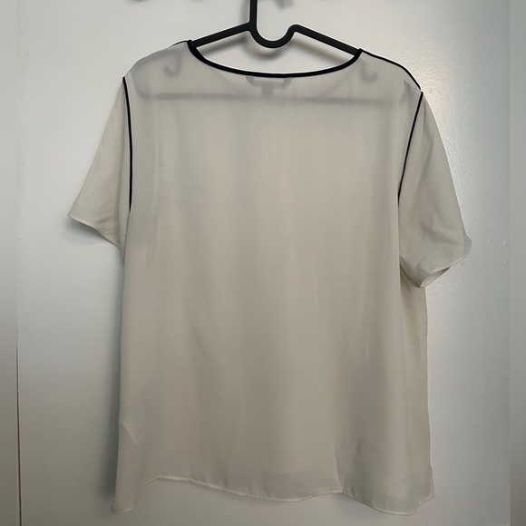 Blouse from Banana Republic. Excellent condition, size: M. - Picture 2 of 3